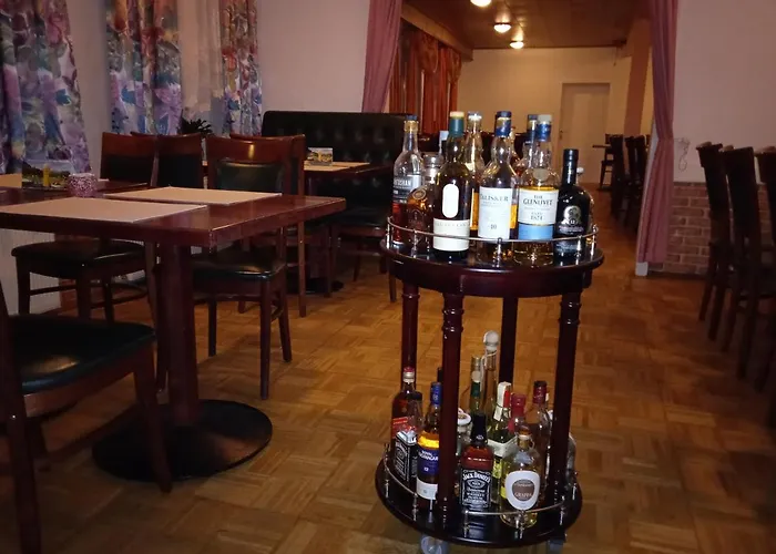 & Restaurant Zum Adlersberg 3*