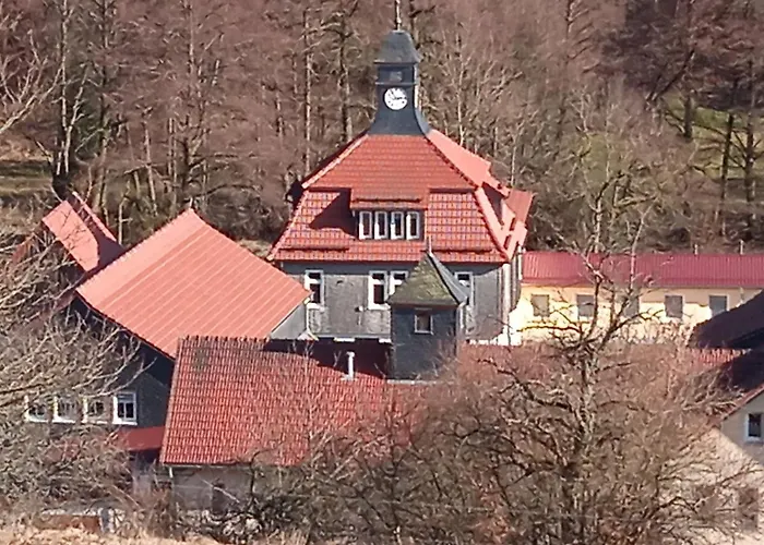 Hotel & Restaurant Zum Adlersberg 3*